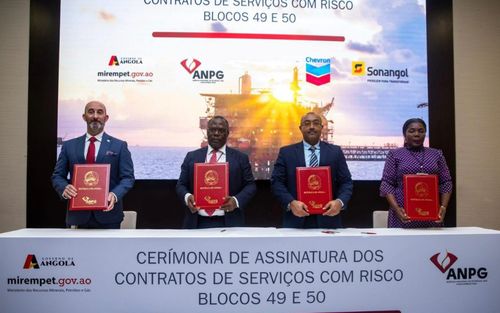 Chevron Signs Contracts for Angolan Ultra-Deepwater Blocks