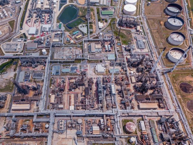 Novas concessões e infra-estruturas existentes impulsionarão a produção de petróleo em Angola
