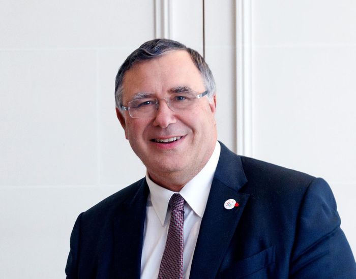 A TotalEnergies impulsiona a estratégia multienergética de Angola com a participação Presidente Pouyanné na AOG 2026