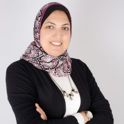 Mona Al Adawy - Grupo GeoEnergy