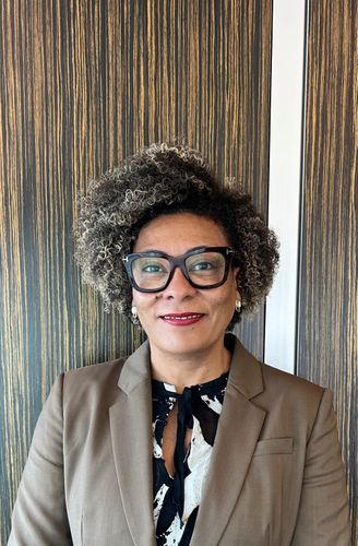Sheila Barreto - Banco BCS
