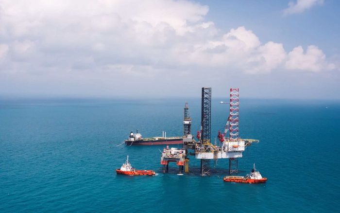 Eni and Repsol Weigh New Partners for Venezuela's Largest Offshore Gas Field