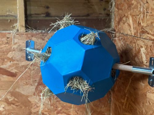 Hay Play Spinner