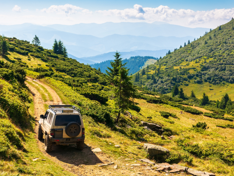 12.00pm | Victoria's Iconic 4WD Adventures 