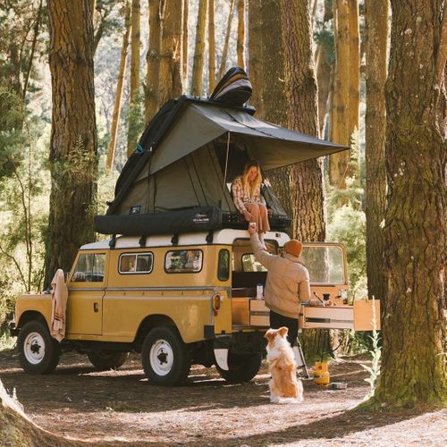 AX27 Rooftop Tent + 180 XT MAX Awning Show Special