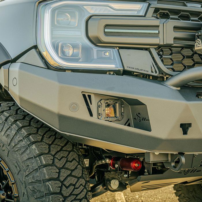 VIKOR INDUSTRIES - Diablo Bull Bars - National 4x4 Outdoors Show ...