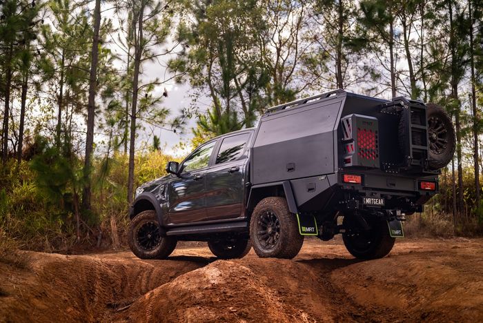 Chassis Mount Canopy Explorer Package