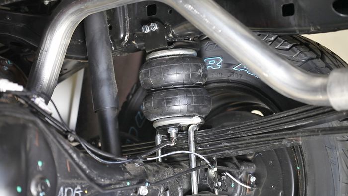 Air suspension assist kits