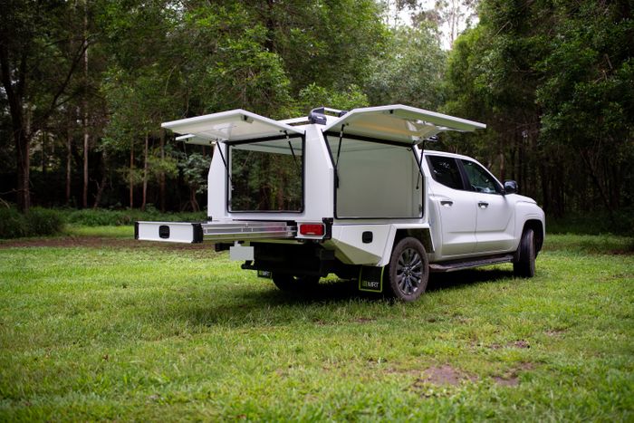 Chassis Mount Canopy Tradesman Package