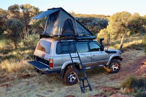 * LT-50 Lightweight Rooftop Tent *