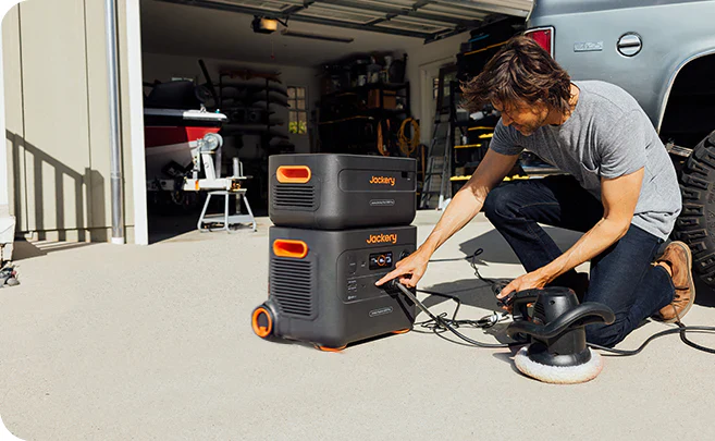 Jackery Explorer 2000 Plus Portable Power Station