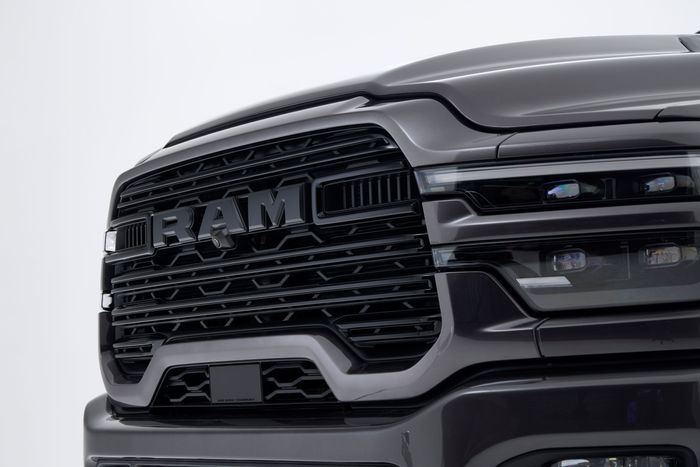RAM 2500 HIGH OUTPUT HEAVY DUTY 4x4