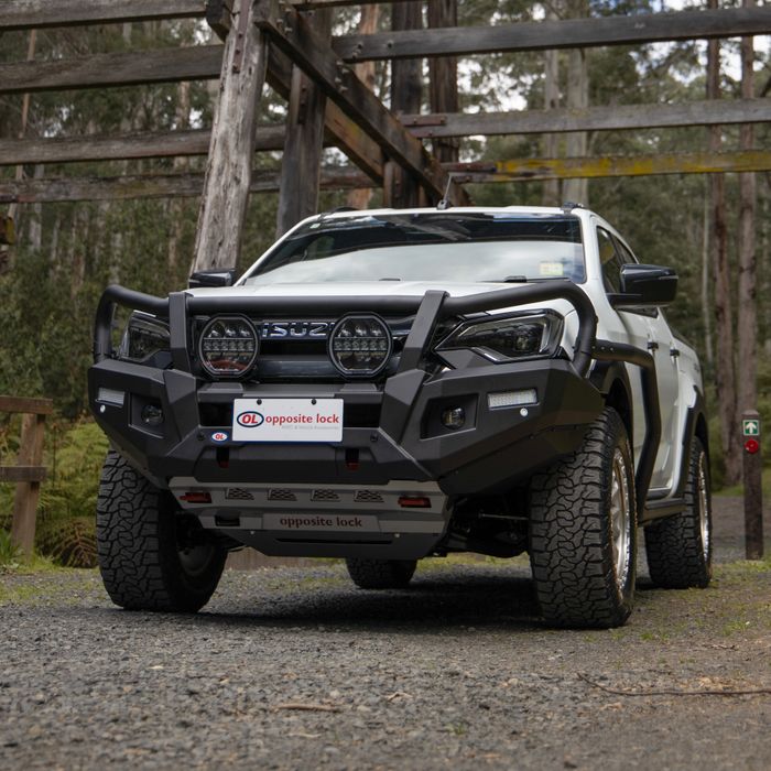 Opposite Lock Bull Bar to suit Isuzu D-MAX 2024