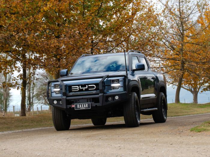 RAXAR Bull Bar to suit BYD Shark 
