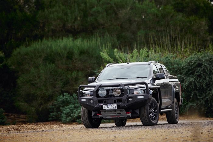Opposite Lock Bull Bar to suit Mitsubishi Triton MV