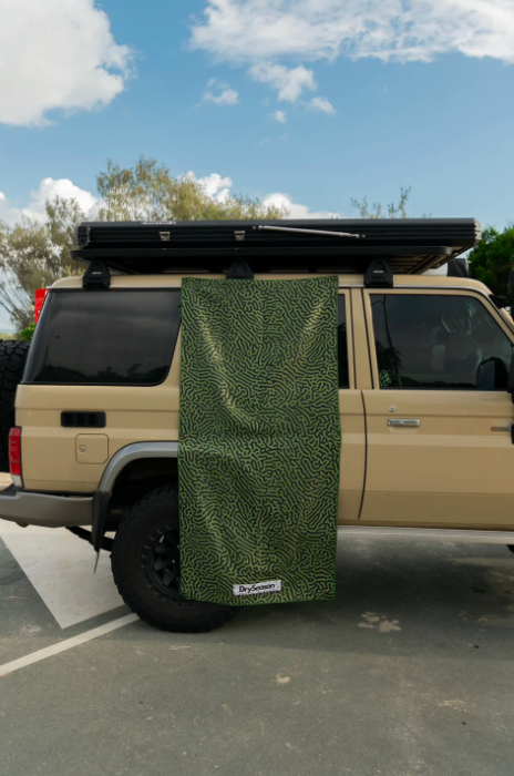 LIME - Magnetic Beach Towel