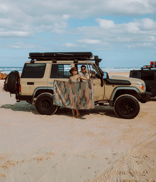 RANGER - Magnetic Beach Towel