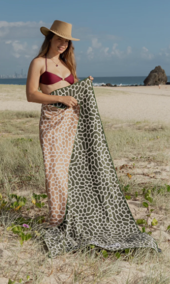 SPINIFEX - Magnetic Beach Towel 