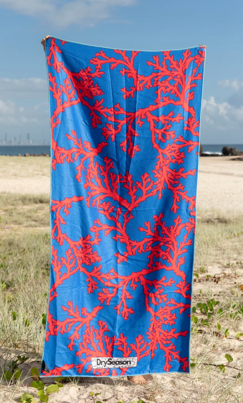 NINGALOO - Magnetic Beach Towel