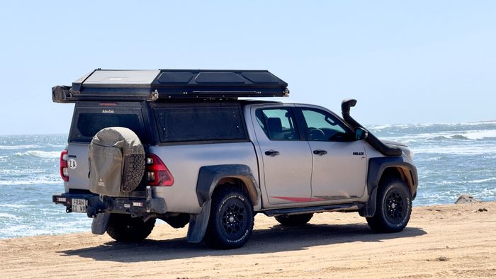 *RT-4S Family Rooftop Tent
