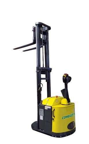 The Combilift CS Counterbalance Stacker