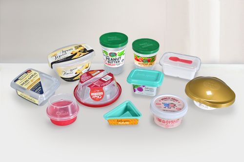 IML plastic yogurt cups