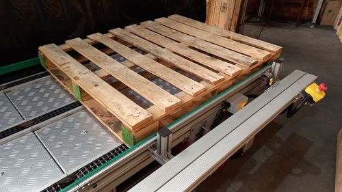 Driven Chain Pallet Conveyors