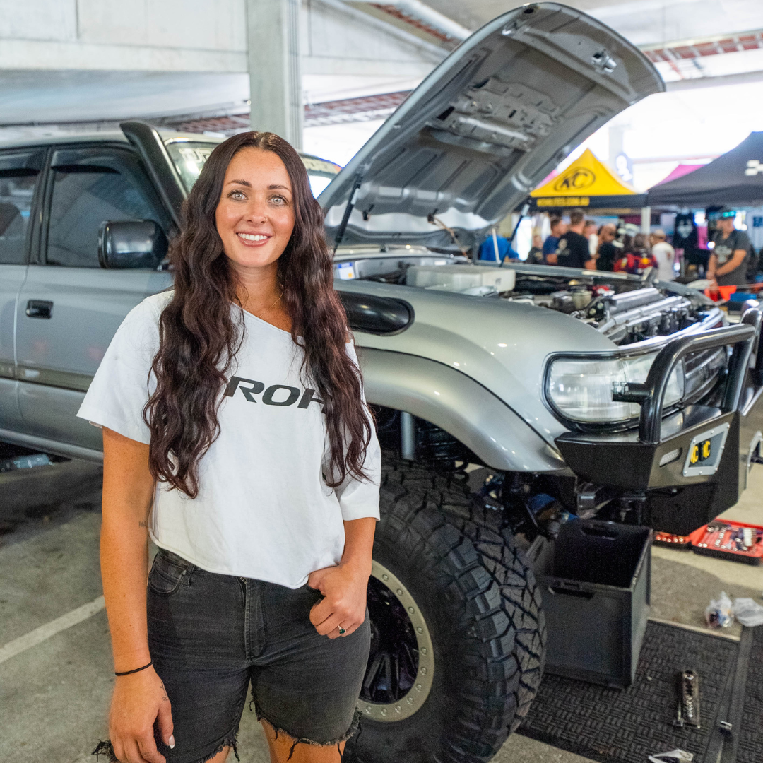 Live build with Bri Driven Garage