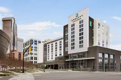 Embassy Suites Charlotte Uptown