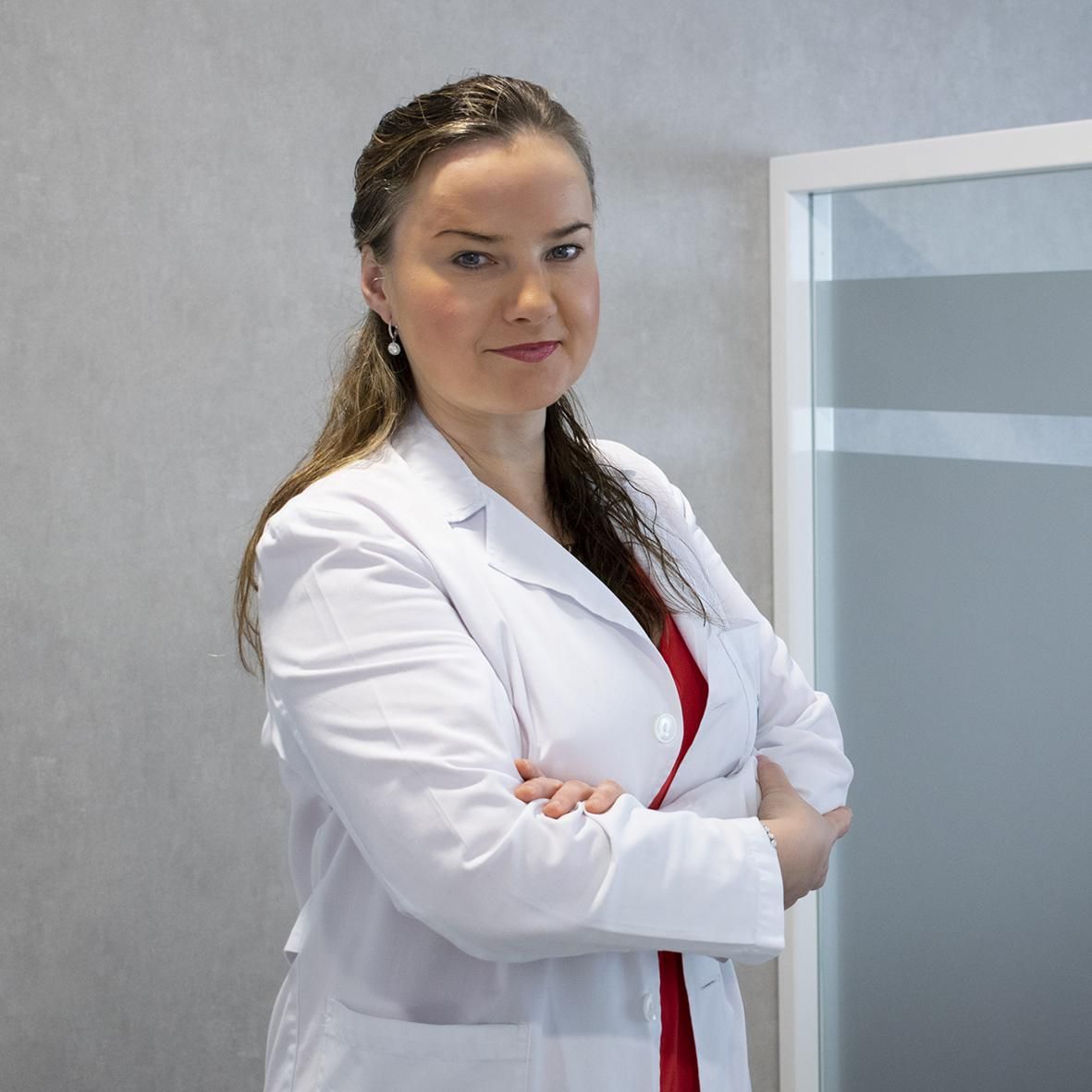 Dr. Natalia Szlarb
