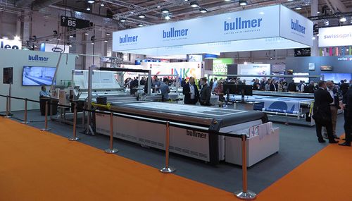 The Digital Cutting Table Toolkit: A Beginner’s Guide to Knives, Wheels, and Applications