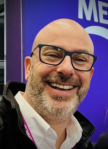 Imagem de perfil do orador Iain Wallace