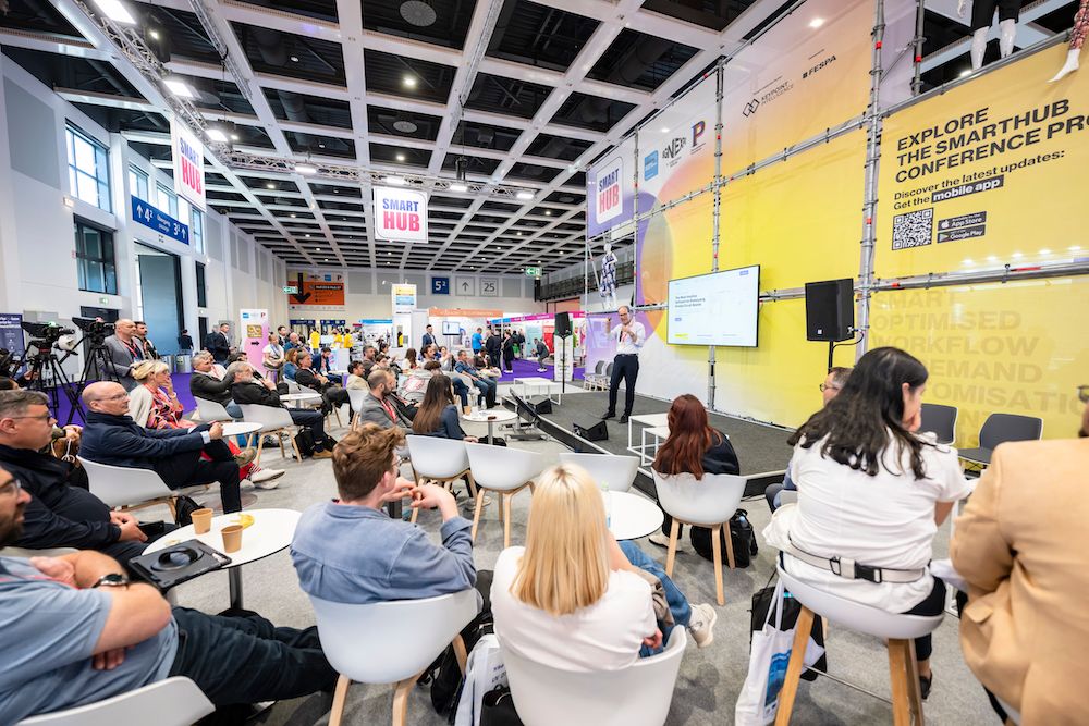 Busy conference session at SmartHub in Personalisation Experience