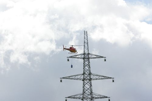 Helicopter Stringing