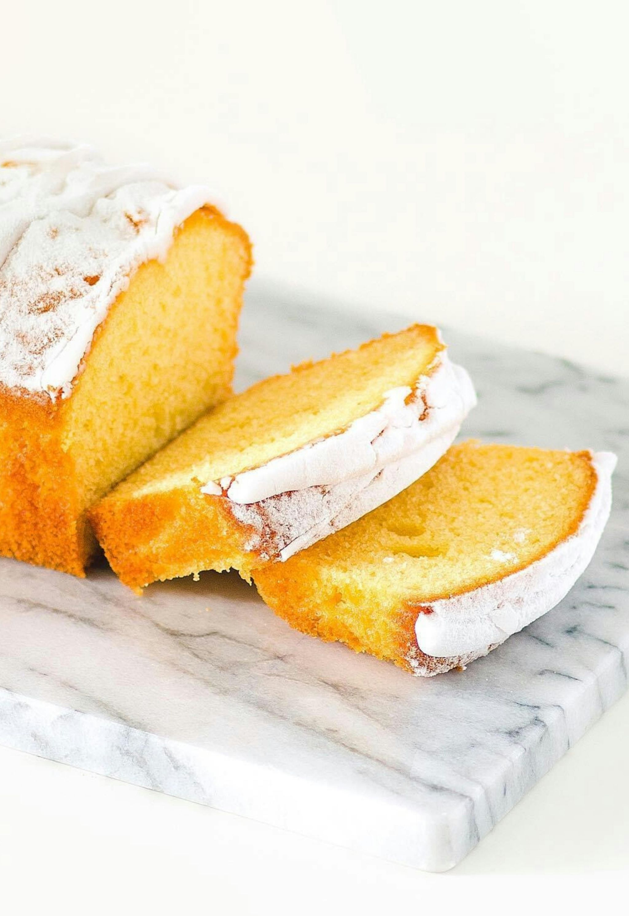 pound cake being sliced