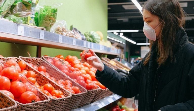 New research shows large swings in fruit and veg consumption during the pandemic