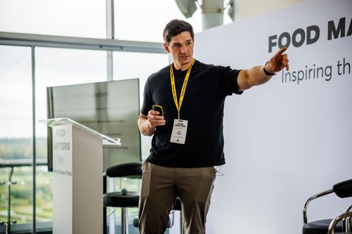 Sports nutrition and functional ingredients - what the science says