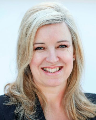 Speaker profile image for Suzanne Campbell