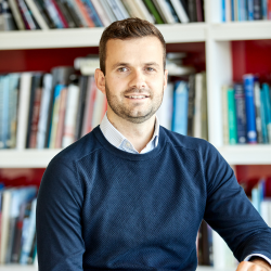 Speaker image for Alec Smith