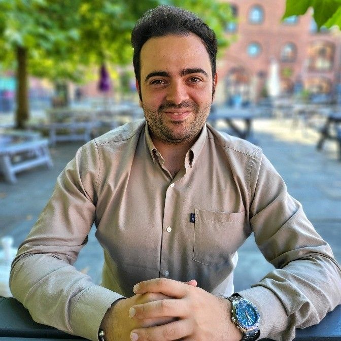 Speaker image for Alexander Esfahani