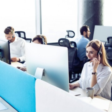 Will AI Replace Customer Service from Humans? Everything You Need to Know