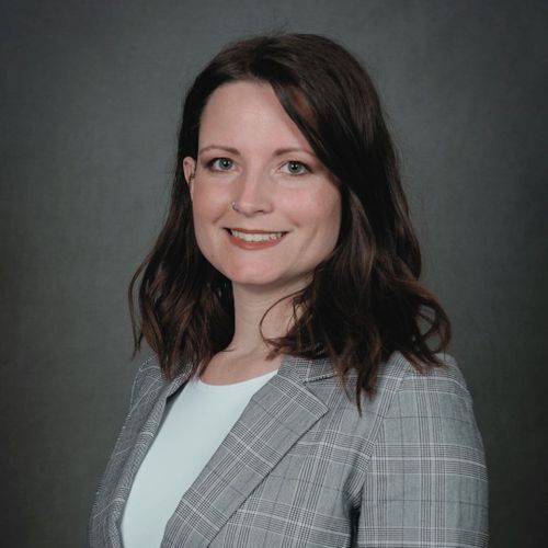 Stephanie Benzik