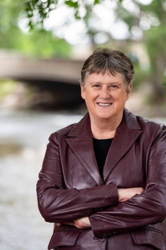 Alison Brown