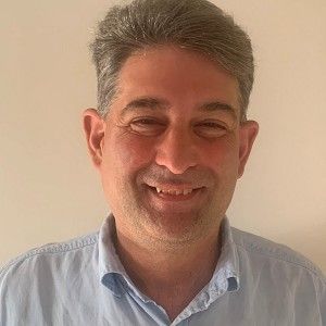 Simon Ralphs - Smart Green Chargers