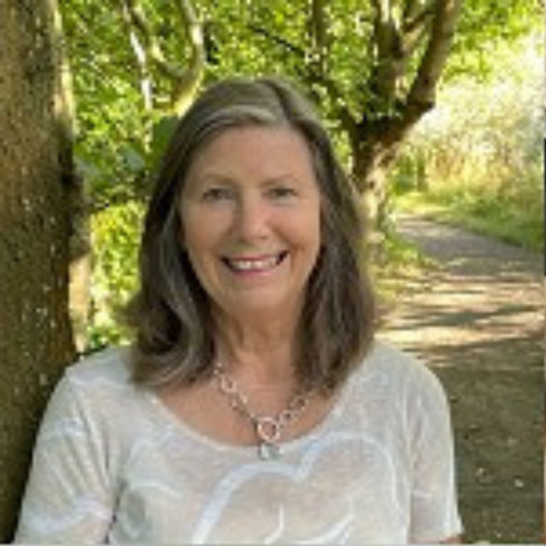 Yvonne Halling - Bed and Breakfast Coach