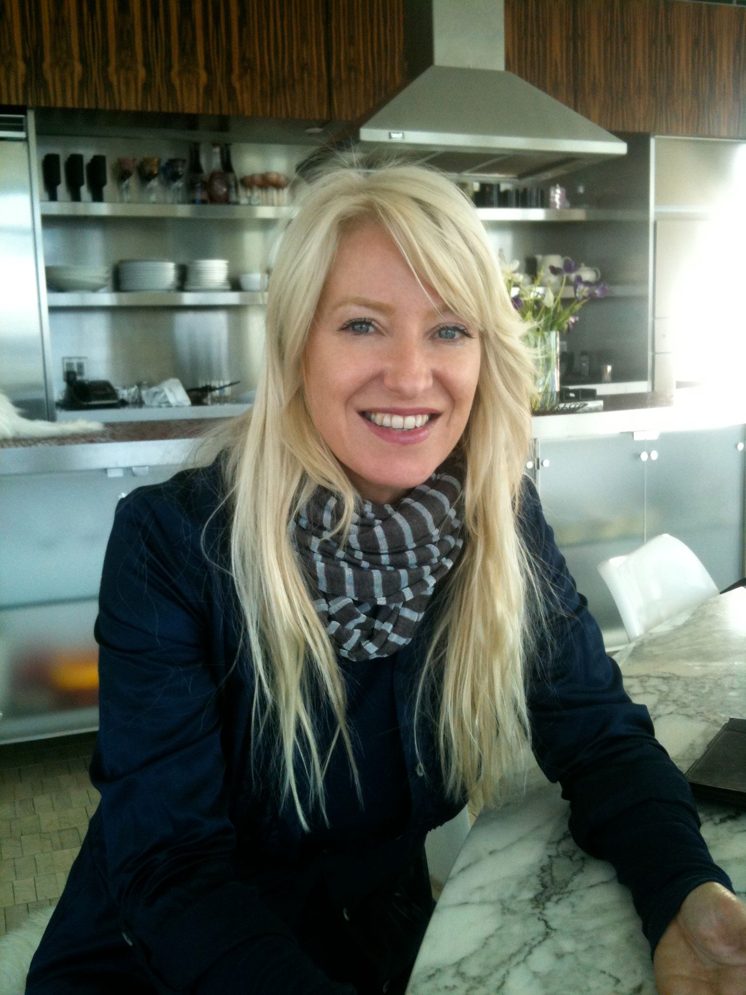 Dr Alison Thompson