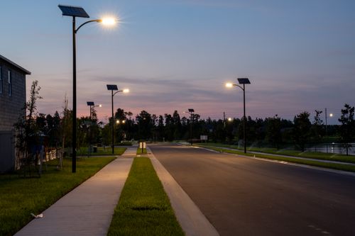 Streetleaf AVE & BLVD modern lights