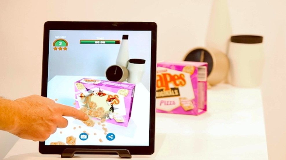 Augmented Reality in Interactive Packaging: Elevating Consumer Engagement and Experience