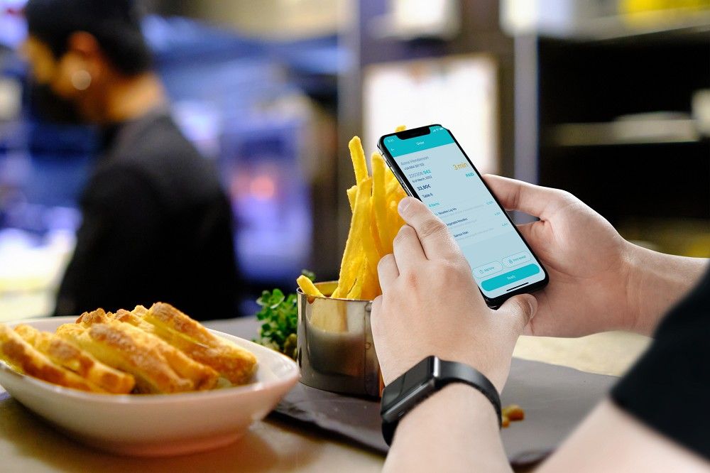 Turno app in use across various hospitality settings including cafes, bars, and pop-ups