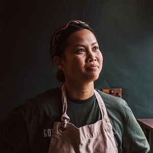 Sai Deethwa - Buddha Belly